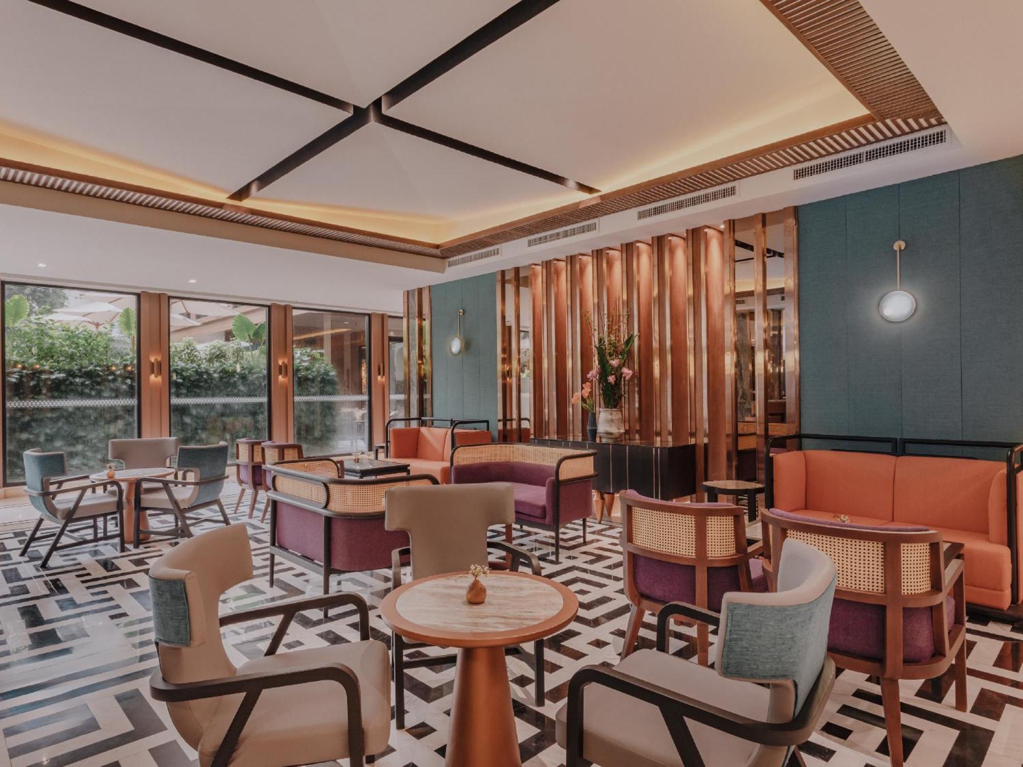 Nysa Hotel Bangkok Sukhumvit 11 Exterior foto The interior of the restaurant